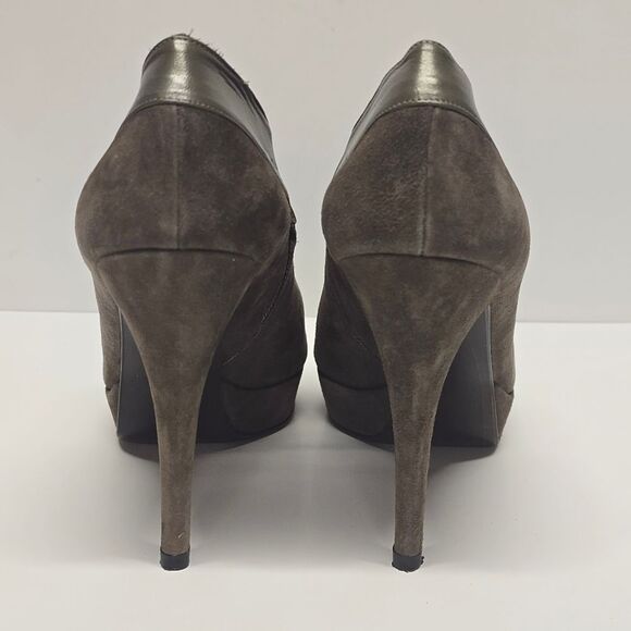 Stuart Weitzman Grommets Heeled Ankle Booties Taupe Gray Brown Suede Size 10 - Picture 3 of 8
